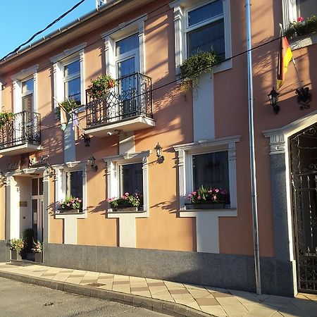 City Centre Apartment Γκιόρ Εξωτερικό φωτογραφία